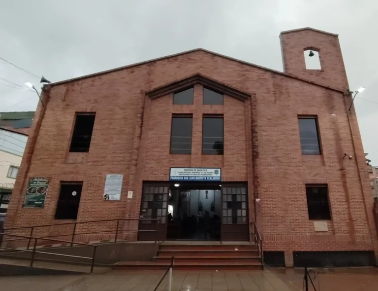 Parroquia San Juan Bautista Scalabrini — Vicaría Nuestra Señora del Rosario, Bogotá