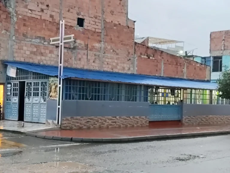 Parroquia Santa Laura Montoya — Vicaría Nuestra Señora del Rosario, Engativá, Bogotá