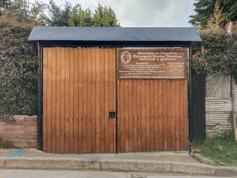 Parroquia Santos Mártires Gervasio y Protasio — Vicaría Nuestra Señora del Rosario, Bogotá